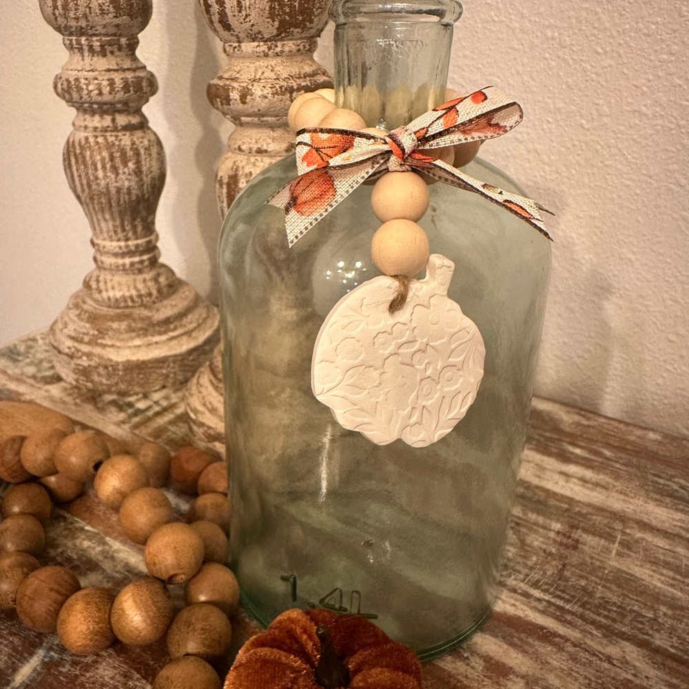 Beaded napkin holder - Picture 5 of 5